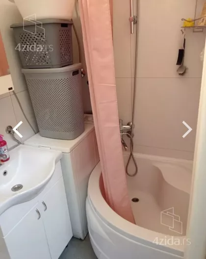 Trg Đačkog Bataljona 15B | 4zida.rs