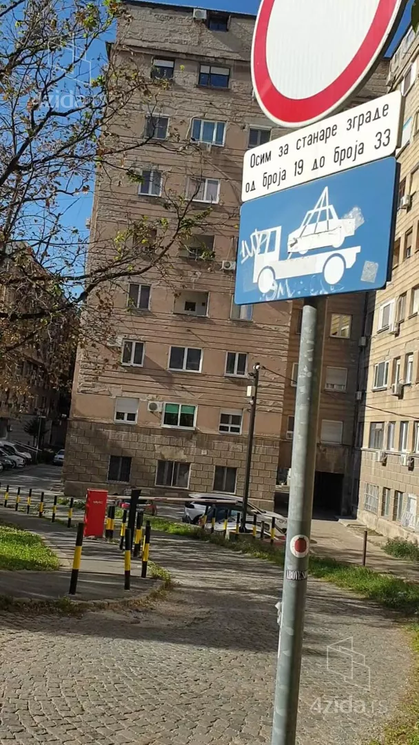 Četvorosoban stan | 4zida