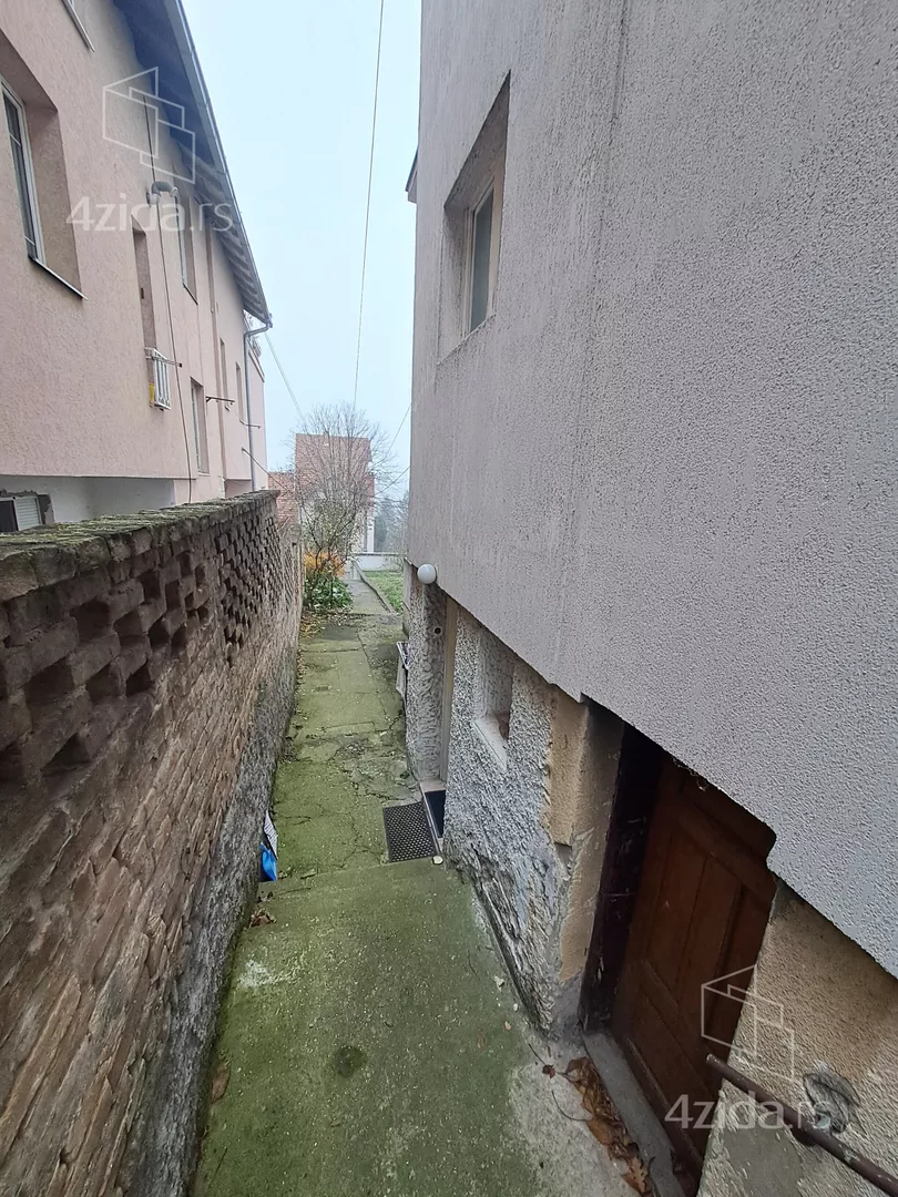 4-etažna kuća | 4zida