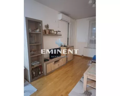 Madridska | 4zida.rs