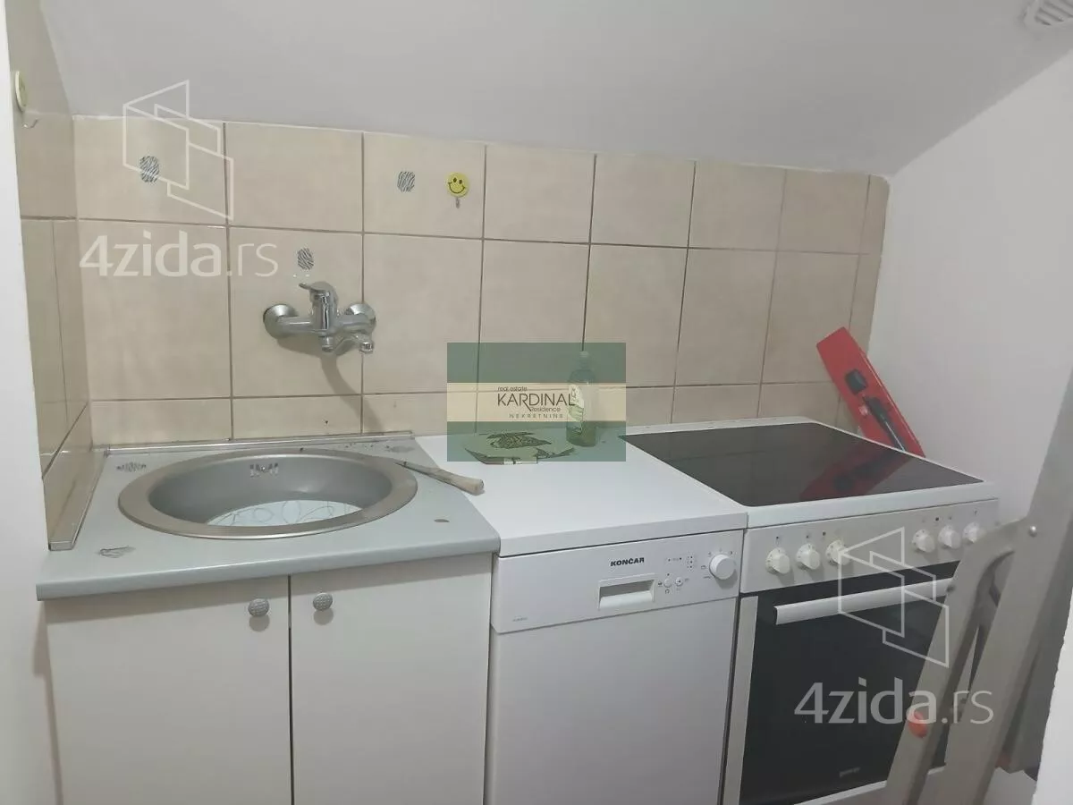 Garsonjera | 4zida