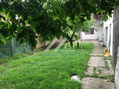 Vuka Karadžića | 4zida.rs