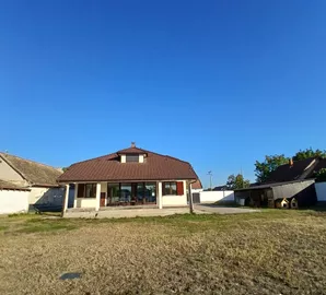 Đurđevo, Okolne lokacije, Žabalj, dvoetažna | 4zida.rs