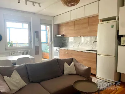 Bulevar Oslobođenja | 4zida.rs