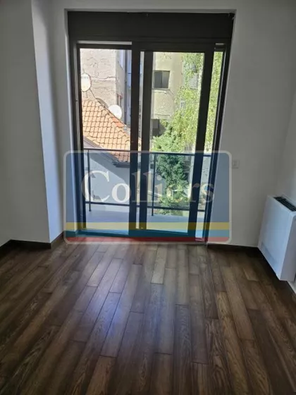 Sazonova | 4zida.rs
