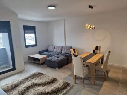 Novi Banovci | 4zida.rs