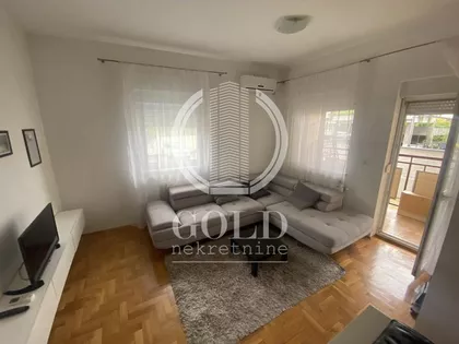 Socijalno | 4zida.rs