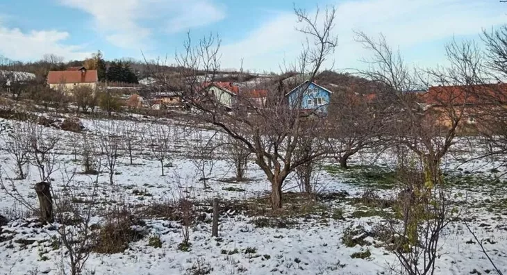 Plac | 4zida