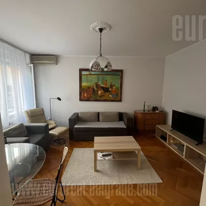 KNEZ MIHAILOVA | 4zida.rs