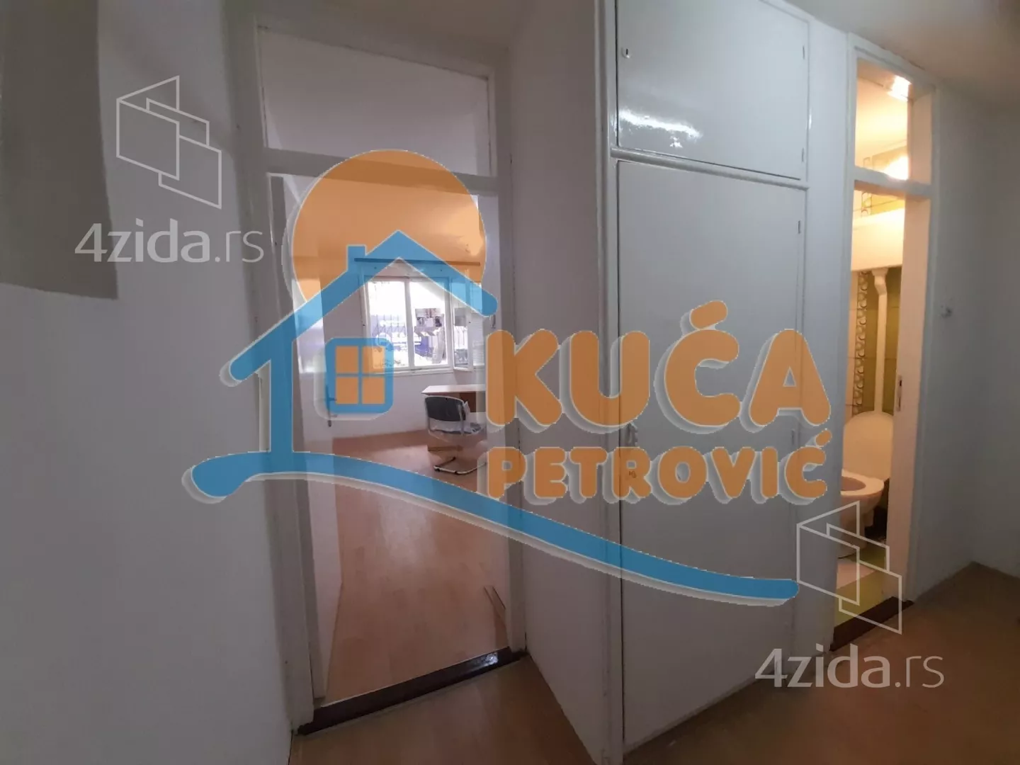 Lokal | 4zida