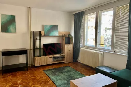 Hadži-Ruvimova | 4zida.rs