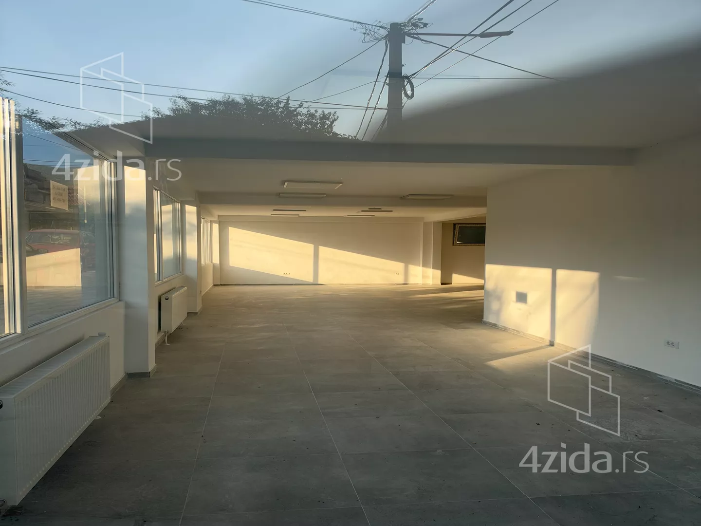 Lokal | 4zida