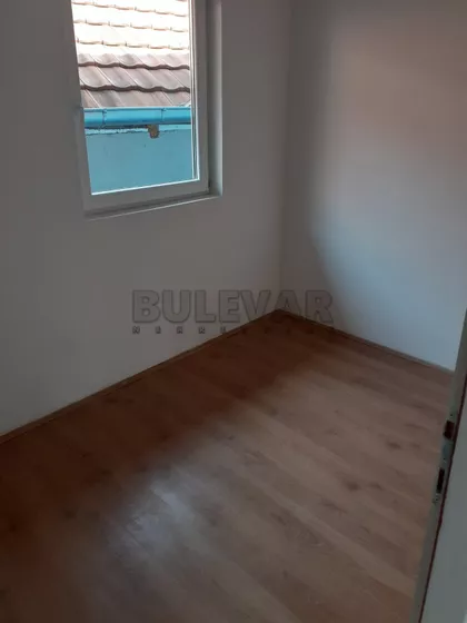 Vojvode Momčila | 4zida.rs