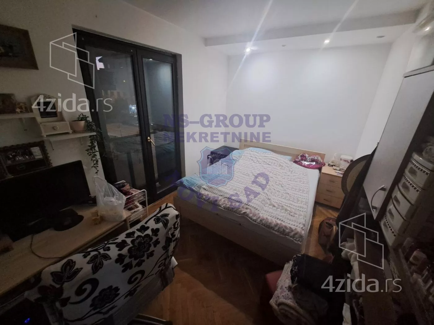 Četvoroiposoban stan | 4zida