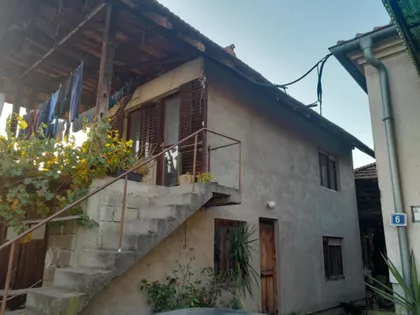 Vinodolska 6 | 4zida.rs
