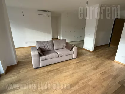 BEŽANIJSKA KOSA KVART | 4zida.rs