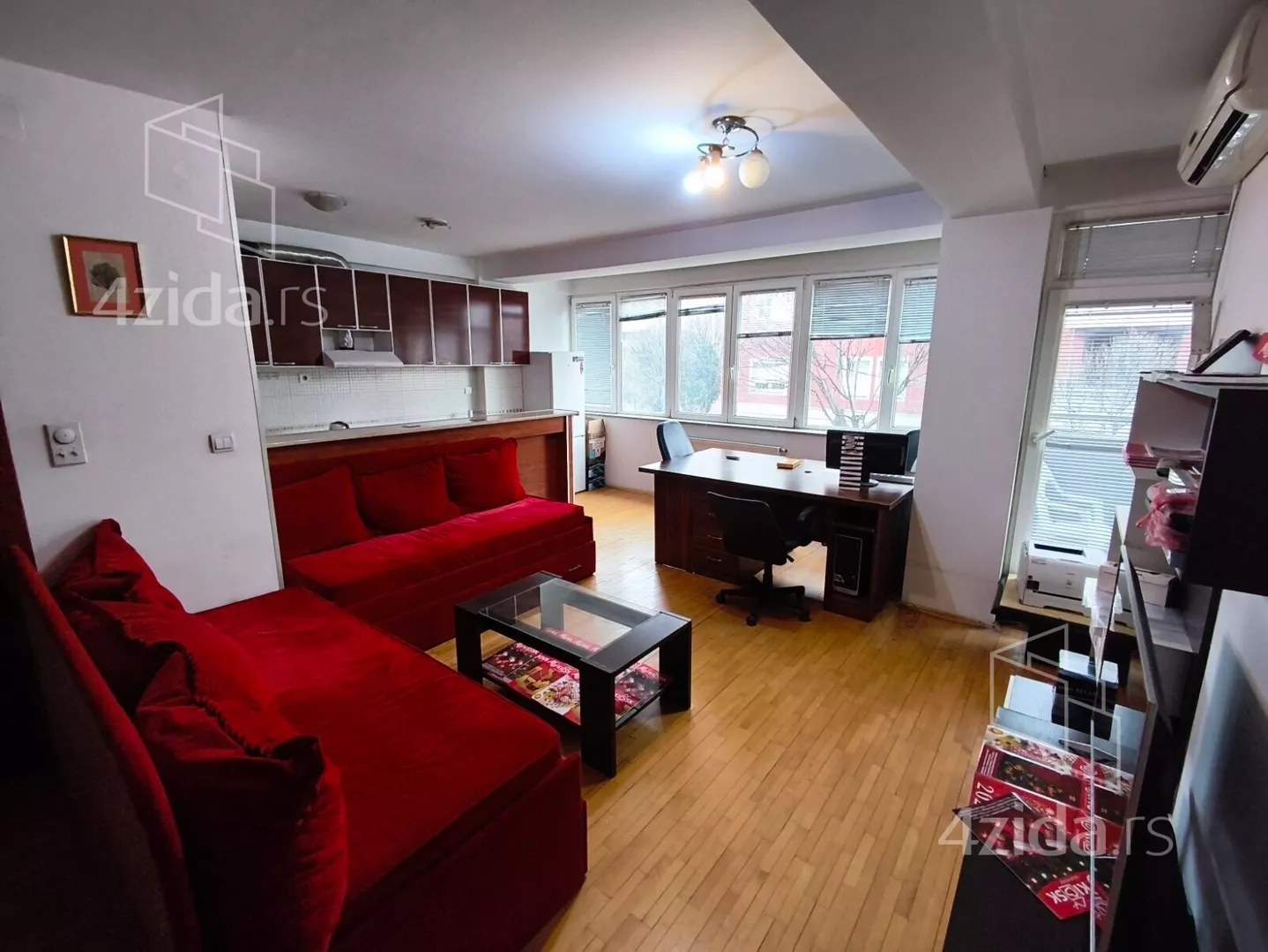 Jednoiposoban stan | 4zida