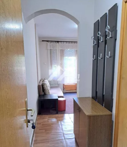 Cara Dušana | 4zida.rs