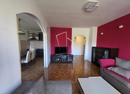 Luke Vojvodića | 4zida.rs