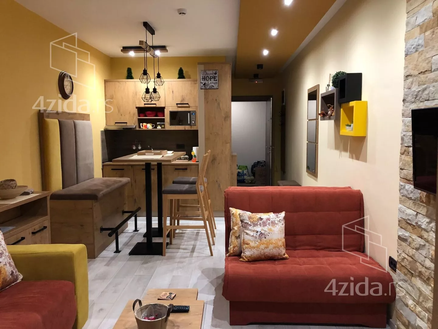 Garsonjera | 4zida
