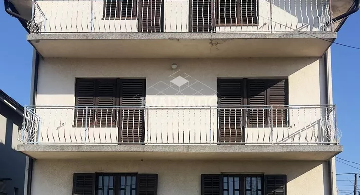 4-etažna kuća | 4zida