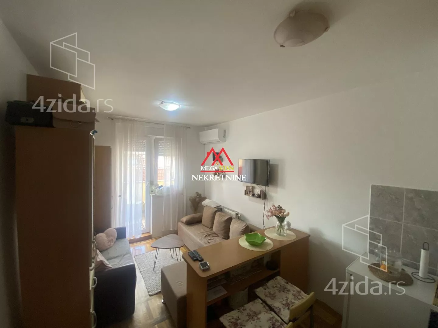 Garsonjera | 4zida