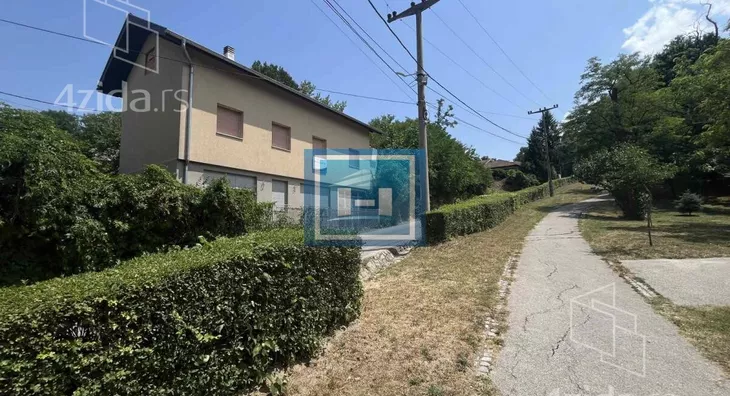 Kuća | 4zida