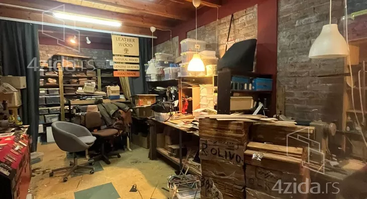 Poslovni prostor | 4zida