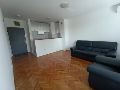 Bulevar Oslobođenja | 4zida.rs