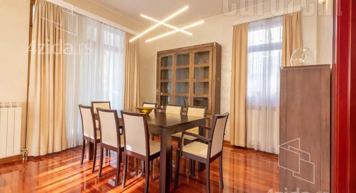 4-etažna kuća | 4zida