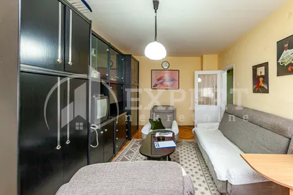 Triglavska | 4zida.rs