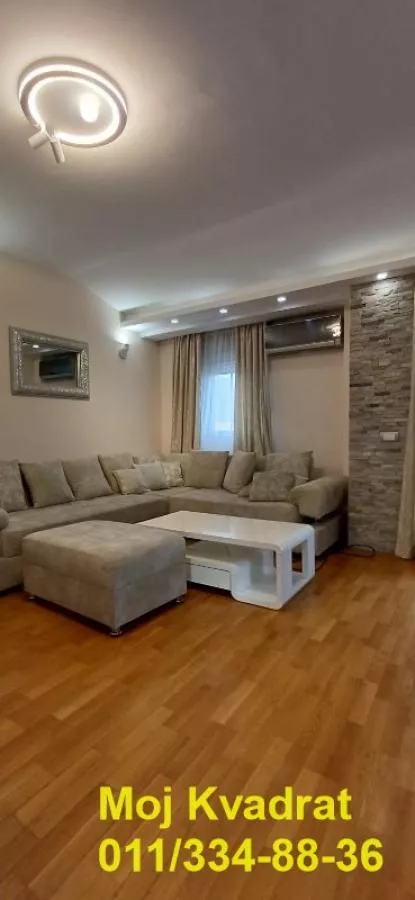 Kneza Višeslava | 4zida.rs