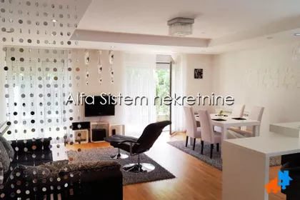 Zvezdarska Šuma | 4zida.rs