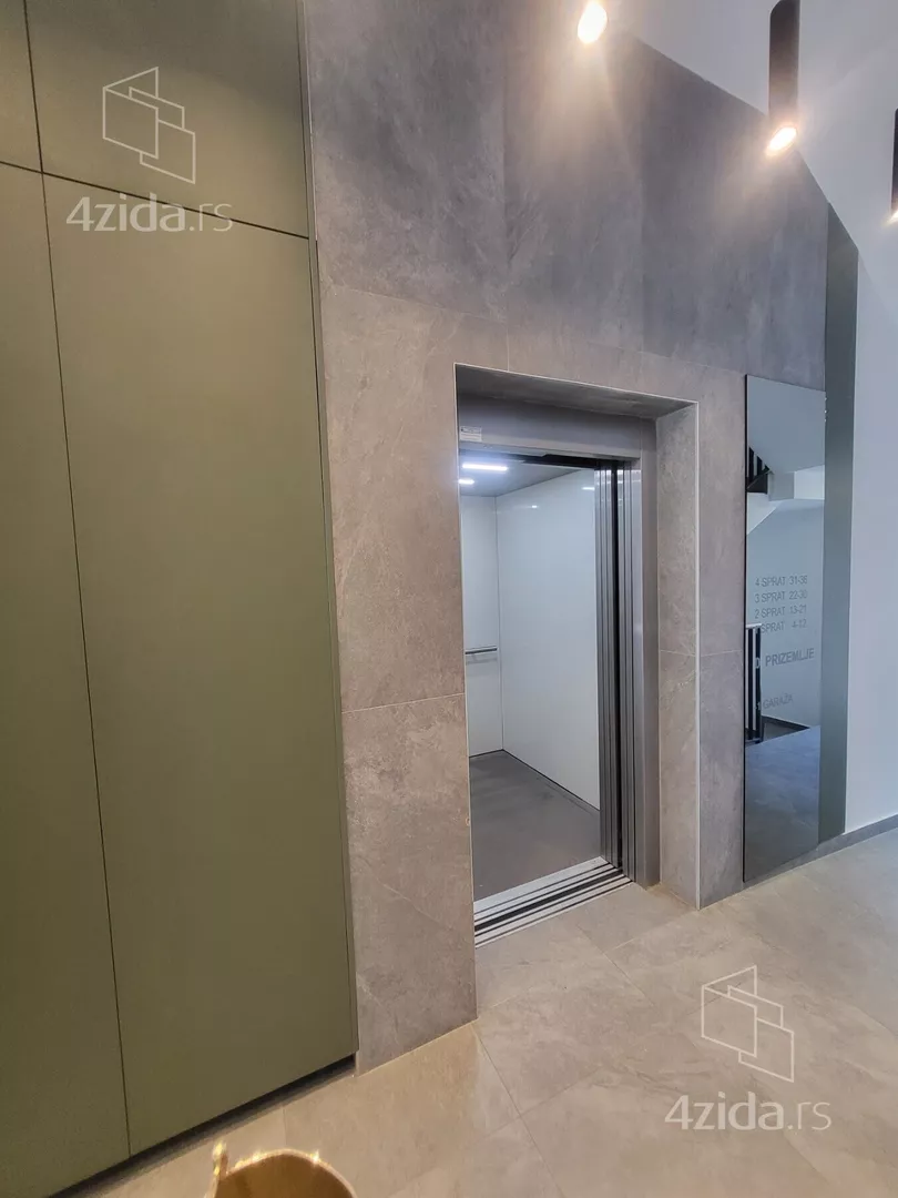 Garaža | 4zida