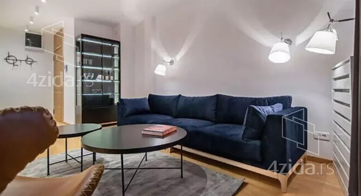 Četvoroiposoban stan | 4zida