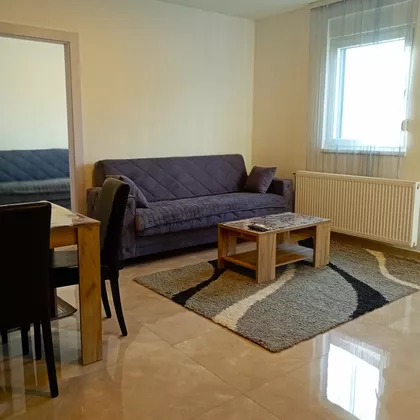 Kaluđerica | 4zida.rs