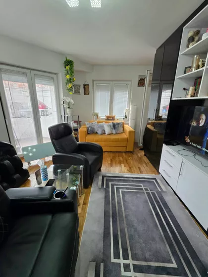 Gradske lokacije | 4zida.rs