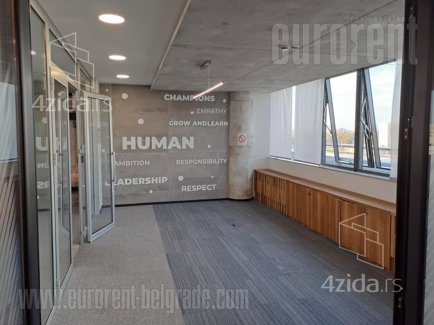 Poslovni prostor | 4zida