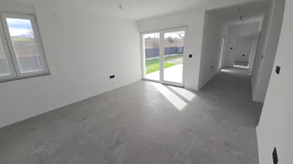 Milosava Vlajića | 4zida.rs