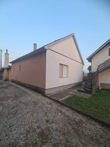 Runjani | 4zida.rs