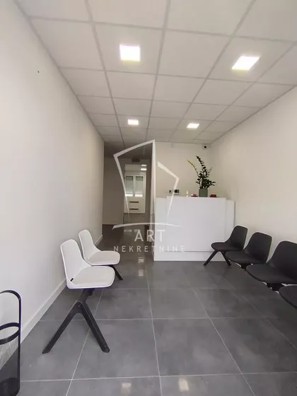 Nine Kirsanove | 4zida.rs