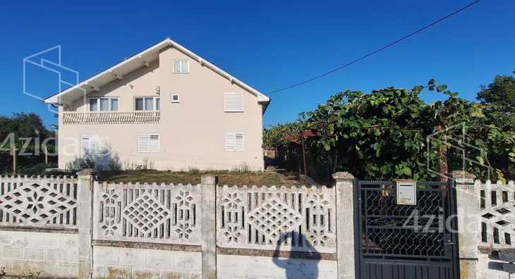 2-etažna kuća | 4zida