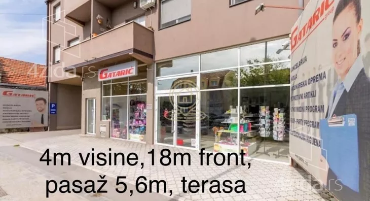 Poslovna zgrada | 4zida