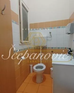 Sedmosoban stan | 4zida