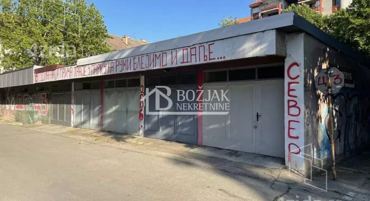 Garaža | 4zida
