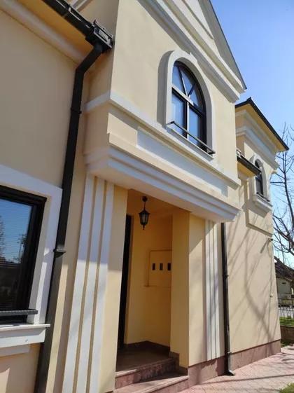 Orlovićeva 143 | 4zida.rs