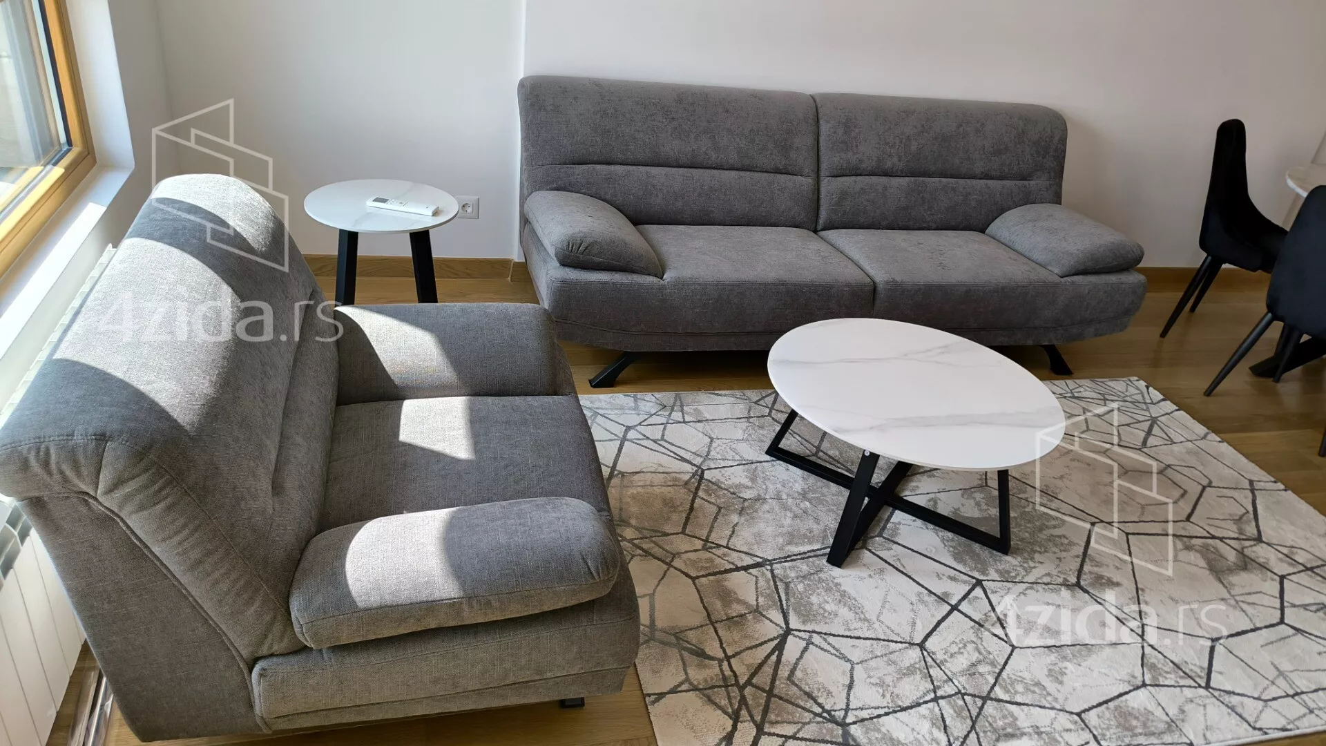 Dvoiposoban stan | 4zida