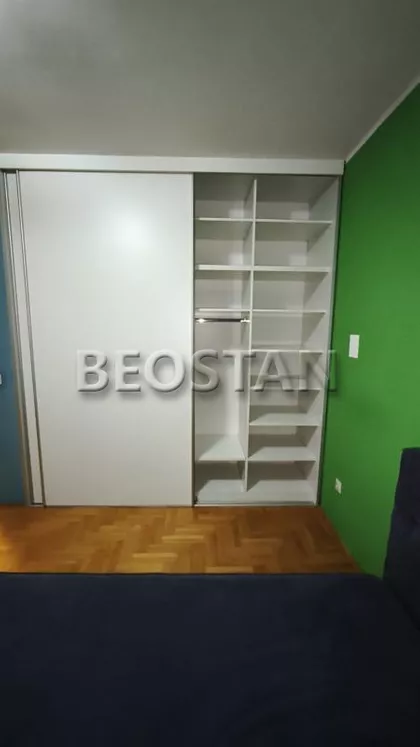 Nedeljka Gvozdenovica | 4zida.rs