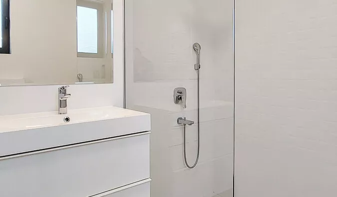 Šestosoban stan | 4zida