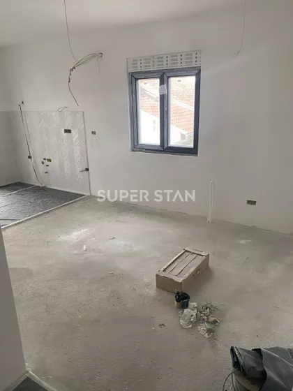 Vojvođanska | 4zida.rs